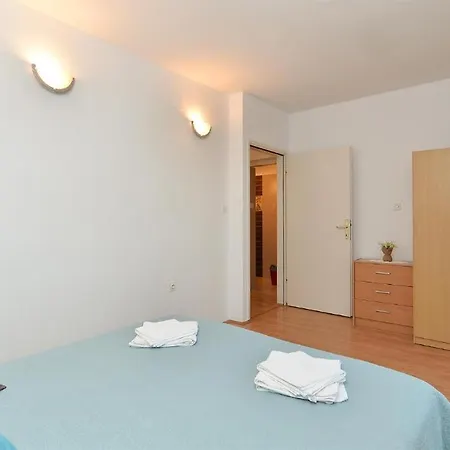 Spacious With Garden * Porec