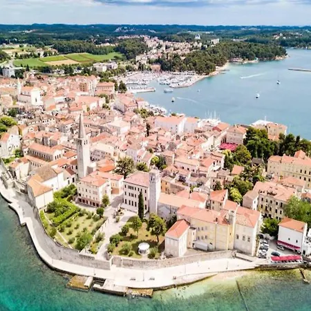 Spacious With Garden * Poreč