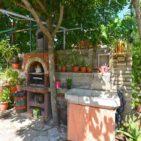 Spacious With Garden