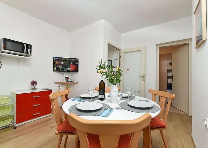 Apartment Spacious With Garden *